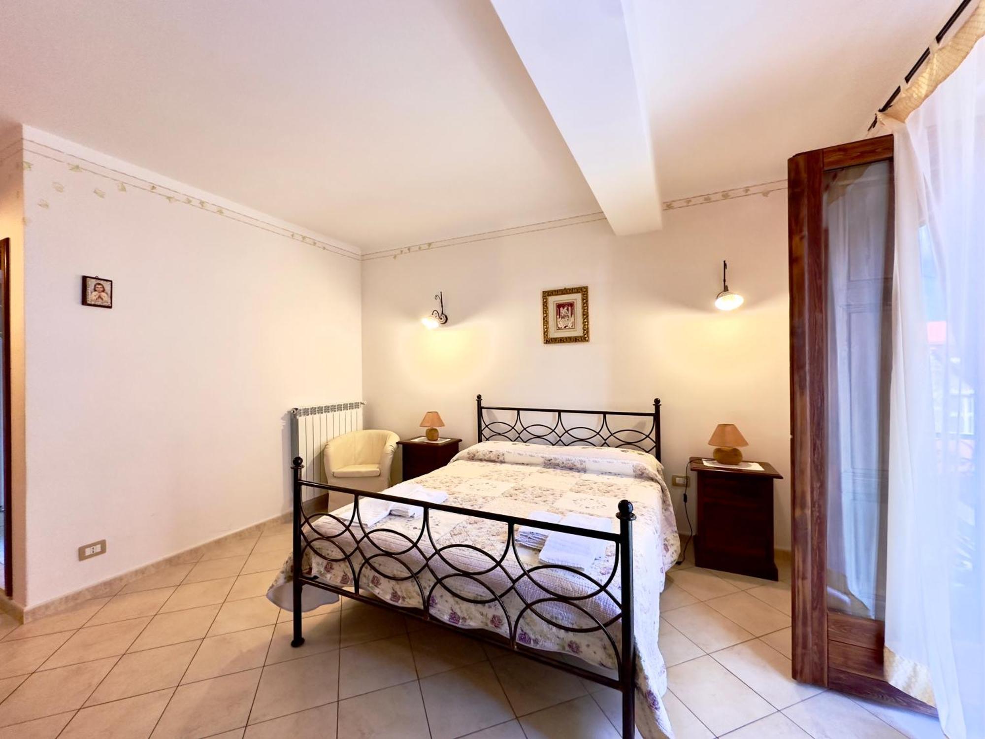 Il Ritrovo Delle Volpi Bed & Breakfast Аджерола Екстериор снимка